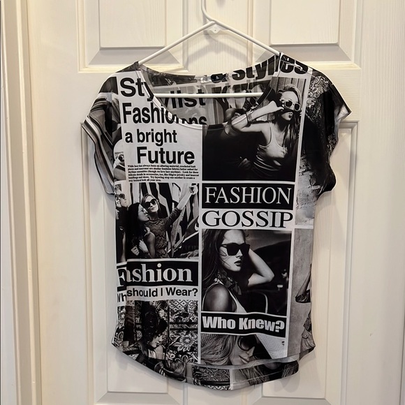 Blu Planet Tops - Stylish Black and White Graphic Women's Top